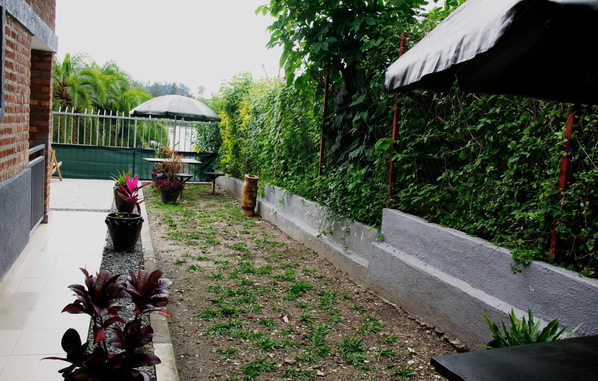 Spa Shallum Kibuye Zewnętrze zdjęcie