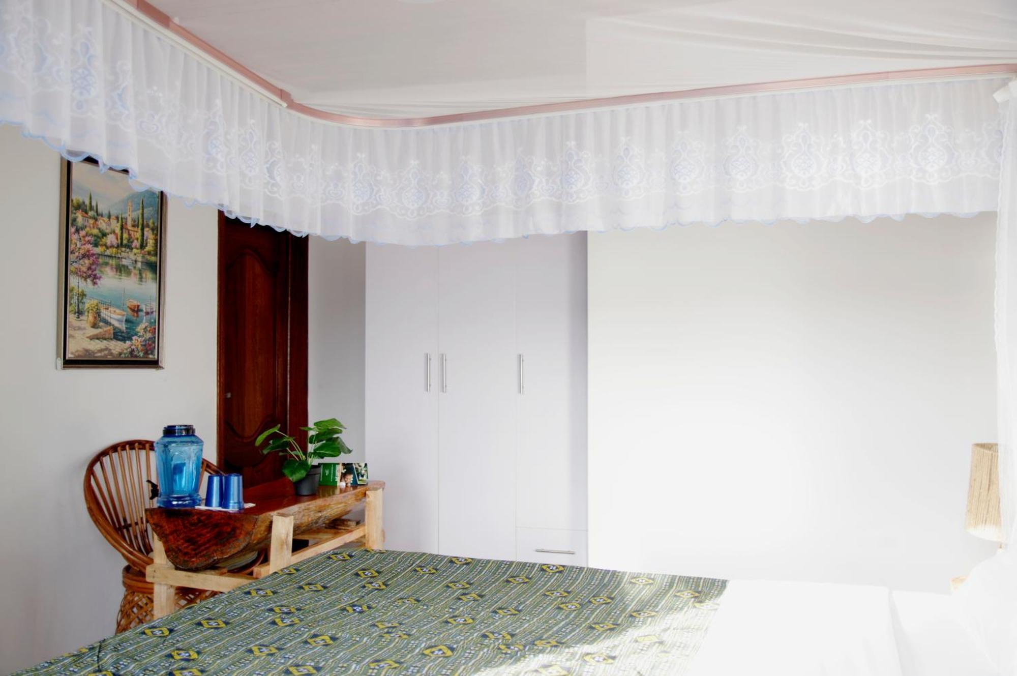 Spa Shallum Kibuye Zewnętrze zdjęcie