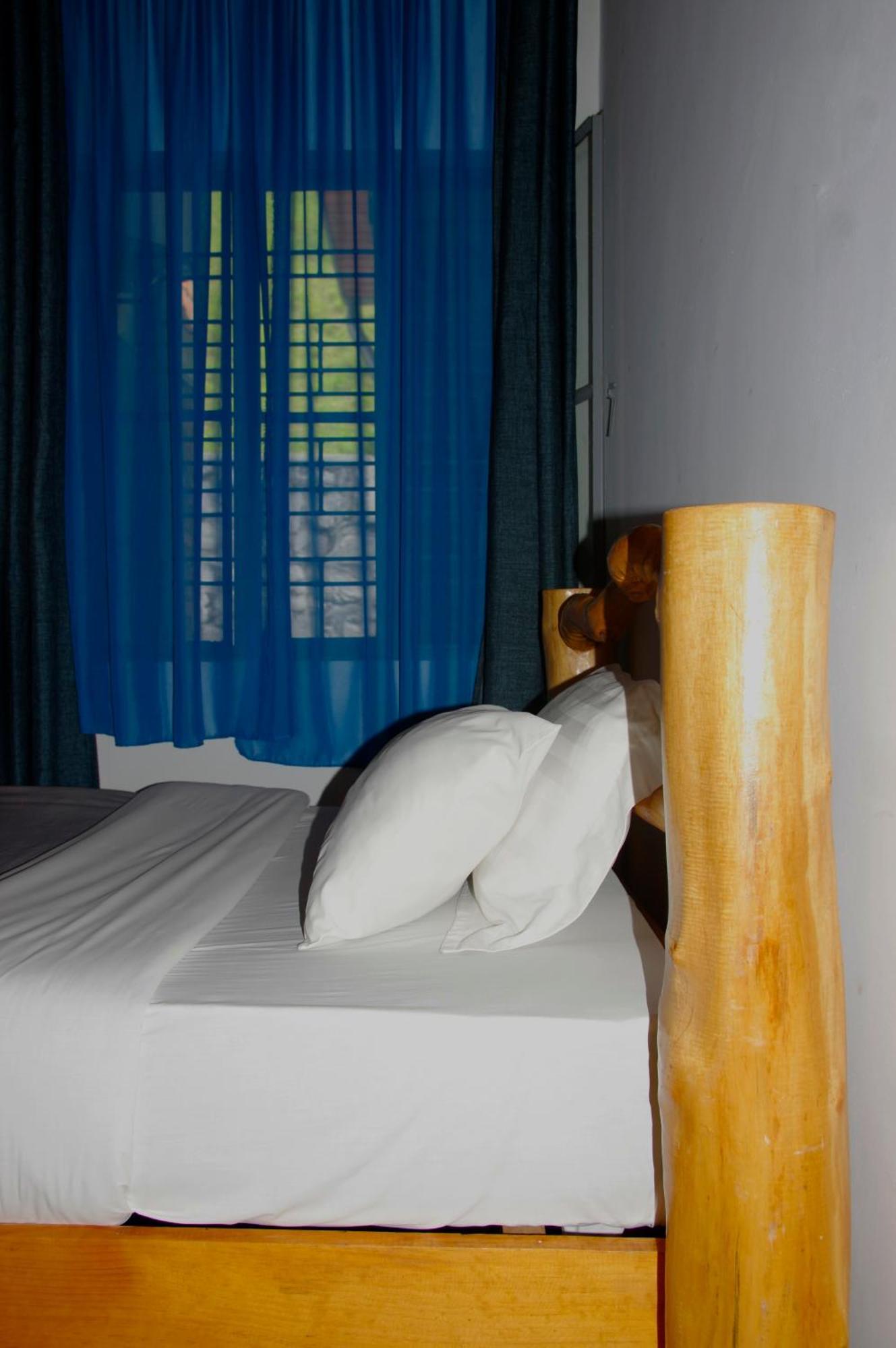 Spa Shallum Kibuye Zewnętrze zdjęcie